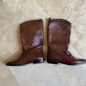 Vintage 80’s leather Unisa boots